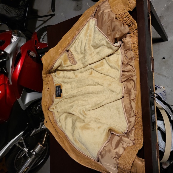 Leather Jacket - Picture 2 of 6